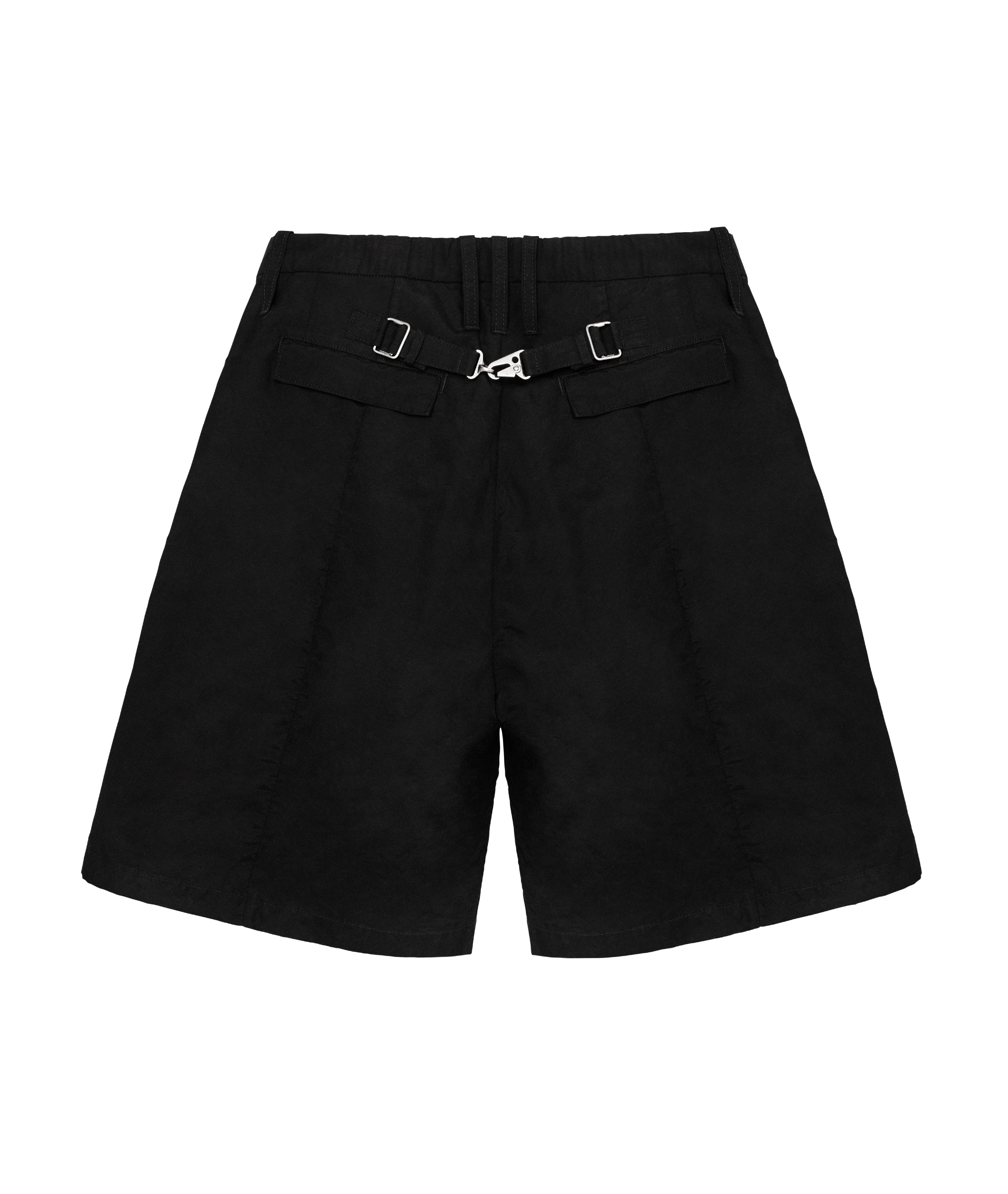 Back Clip Tech Shorts
